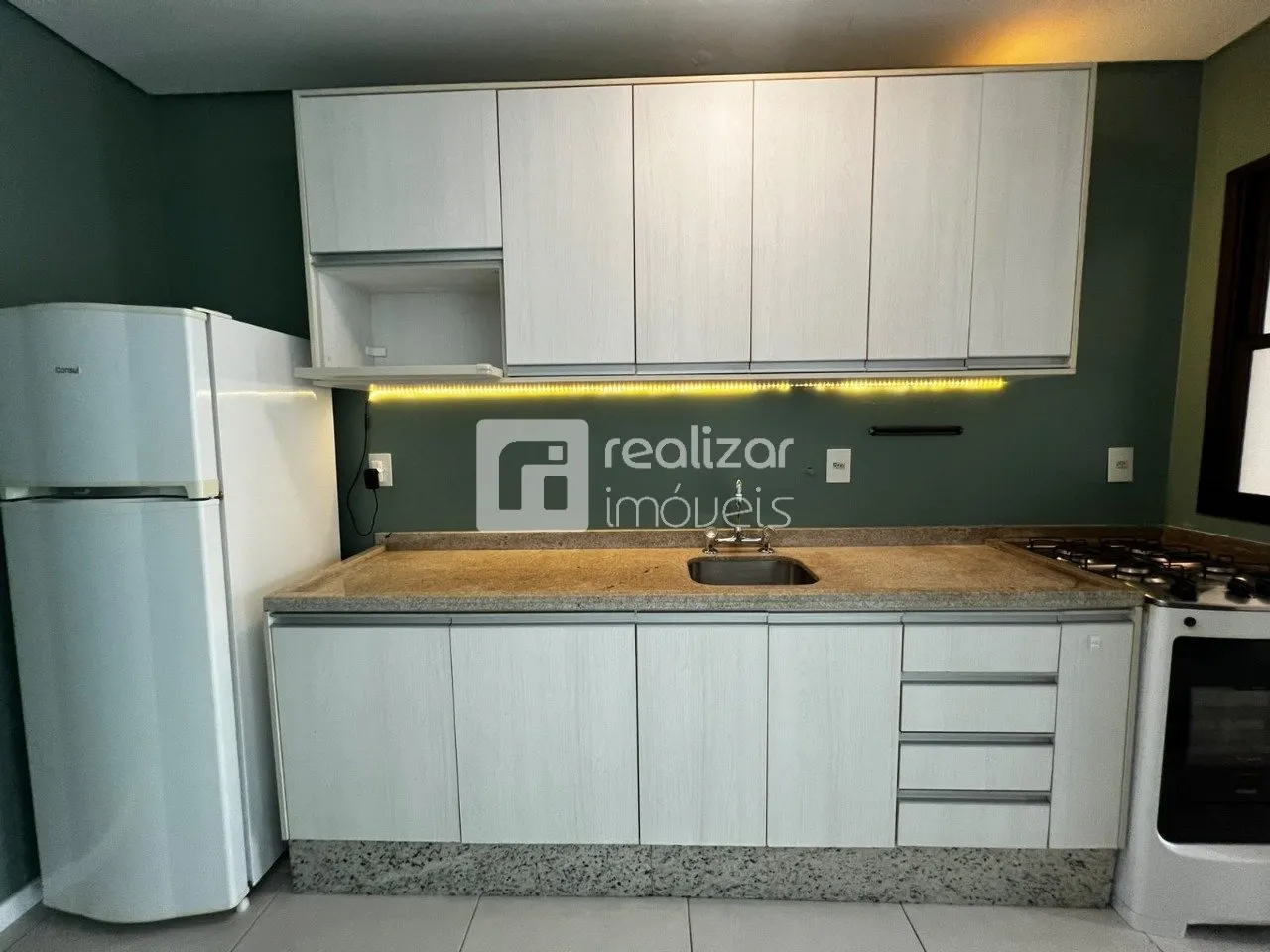Furnished apartment, 105 m², with a washing machine — photo 11