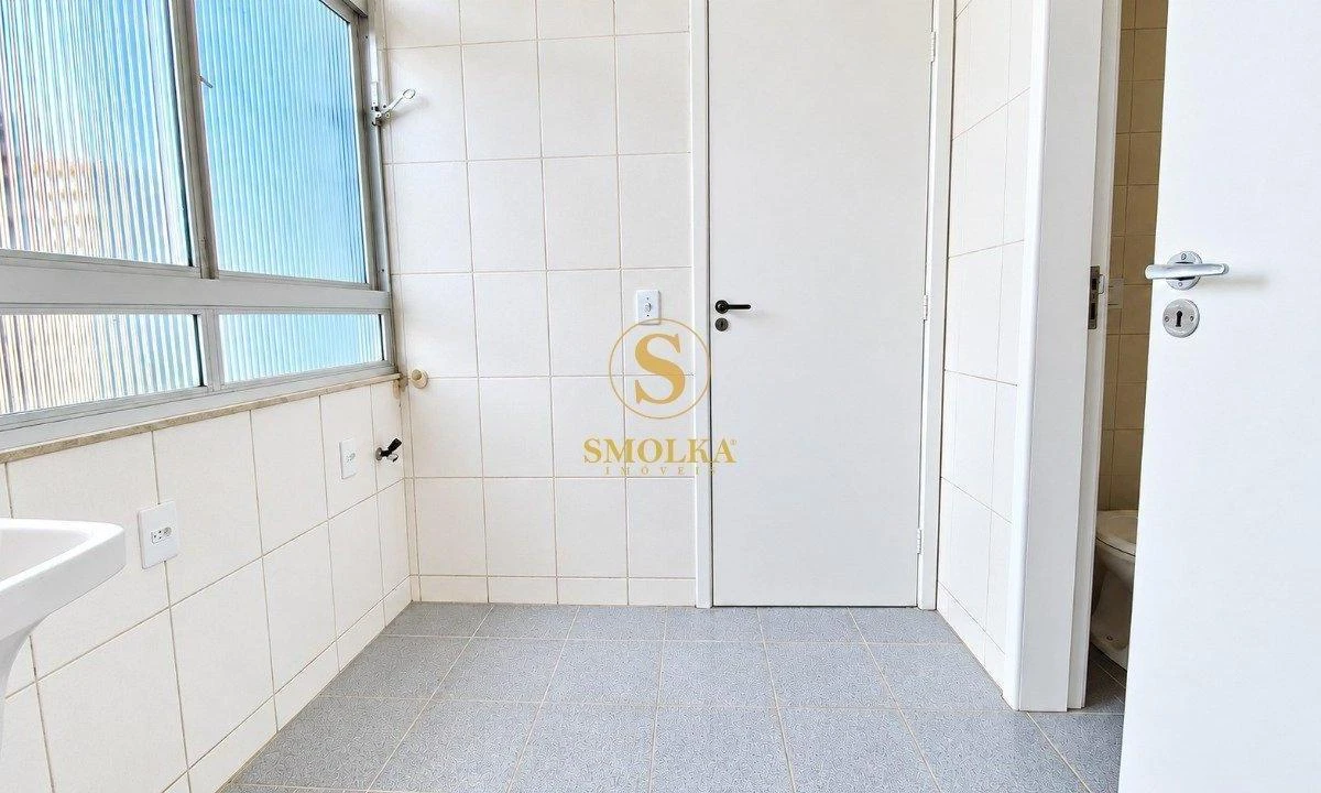 Apartamento de 97 m² e 3 quartos, Centro — photo 9