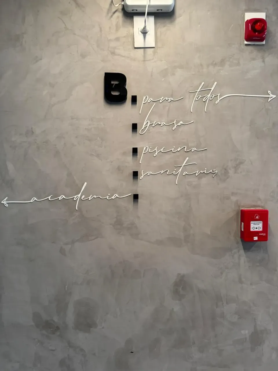 Unfurnished apartment with 3 bedrooms and 4 bathrooms — photo 19