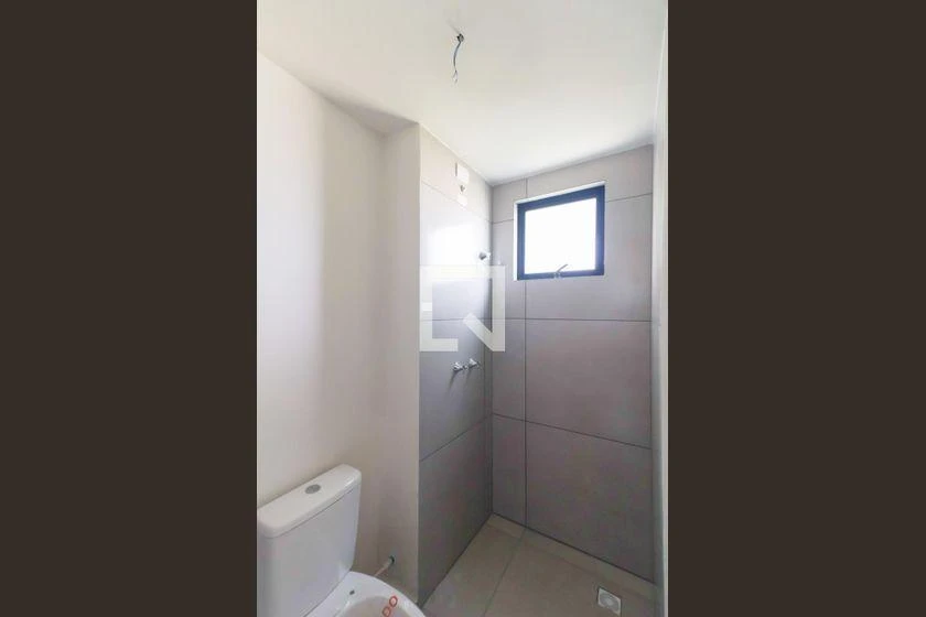 3-bedroom apartment with a grill on the balcony in Curitiba — photo 35