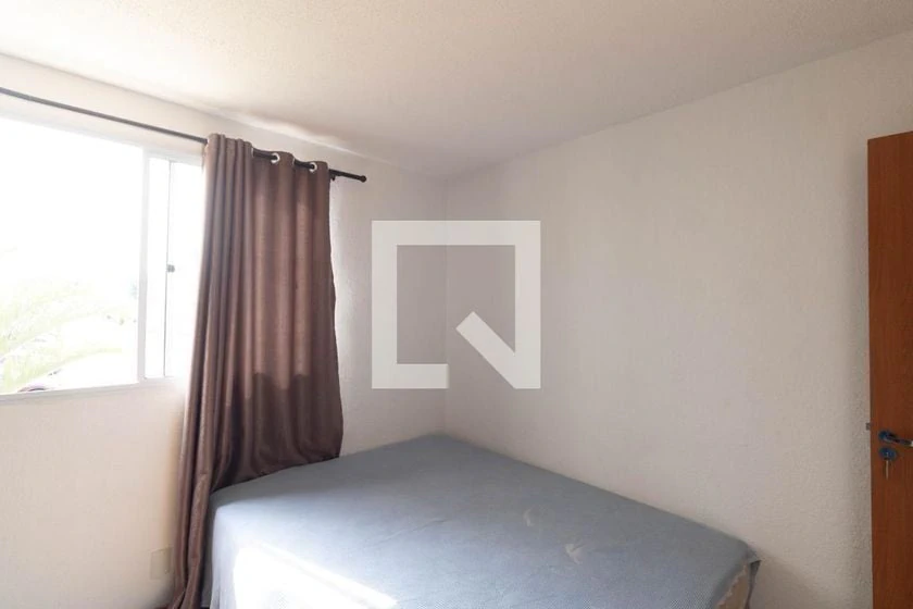 Home office in a 2-bedroom apartment, 42 m² — photo 11