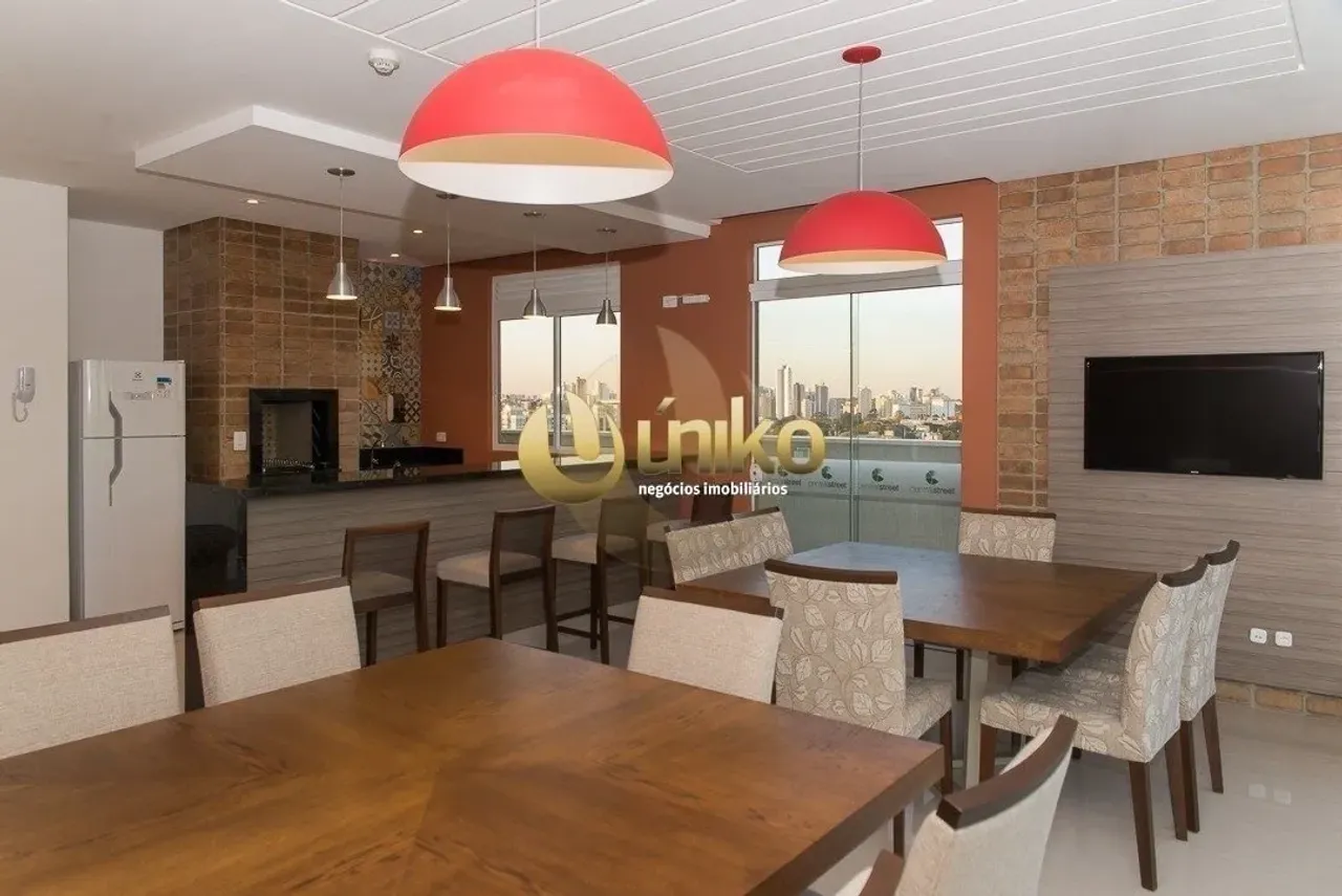 1-bedroom apartment with open-plan kitchen — photo 17