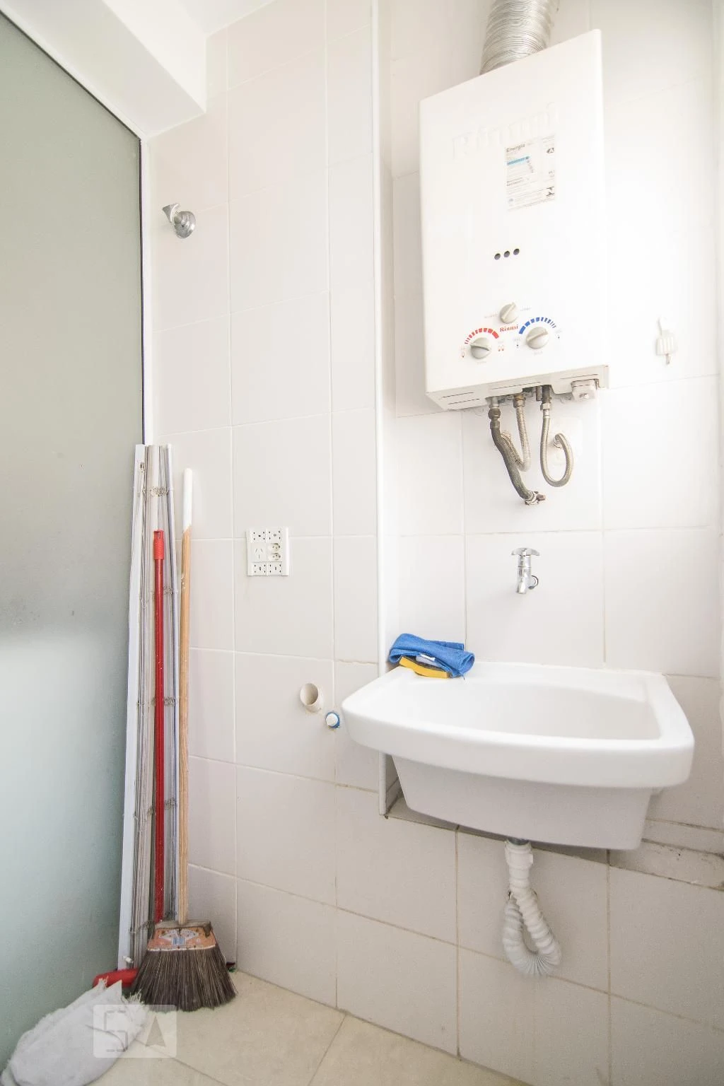 3-bedroom apartment in a building with a sauna — photo 10