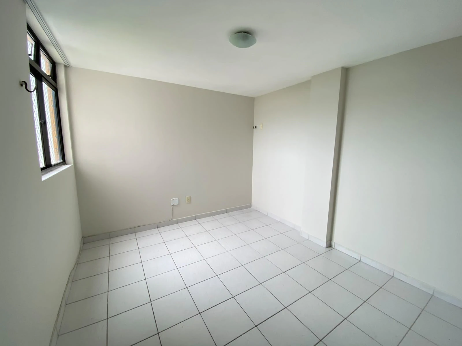 104 m² apartment with a park view and a private BBQ — photo 2