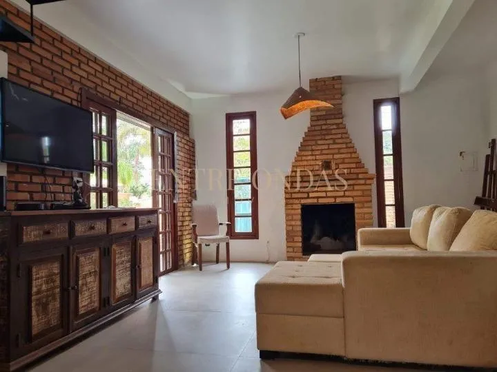 Furnished house, 120 m², with a fireplace — photo 16