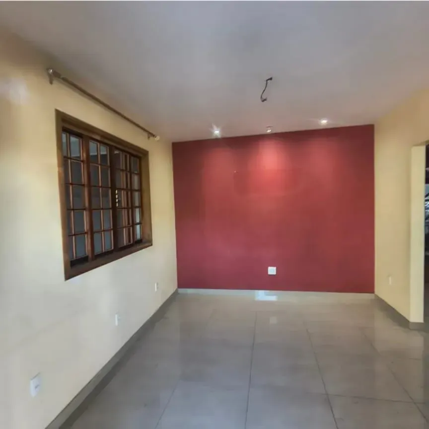 House, 350 m², with a walk-in closet — photo 12