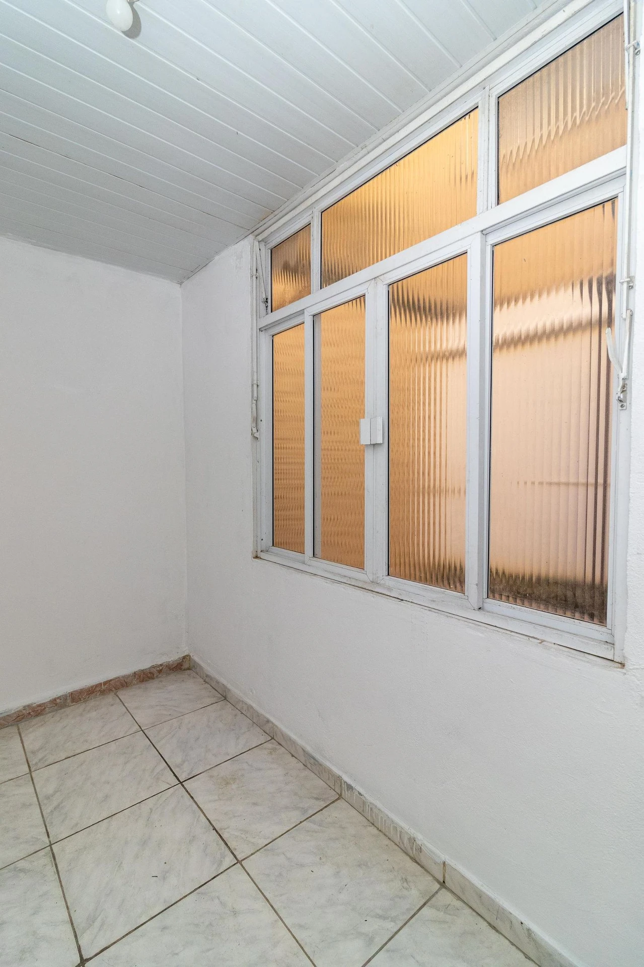 House with 2 bedrooms and an electric shower — photo 25