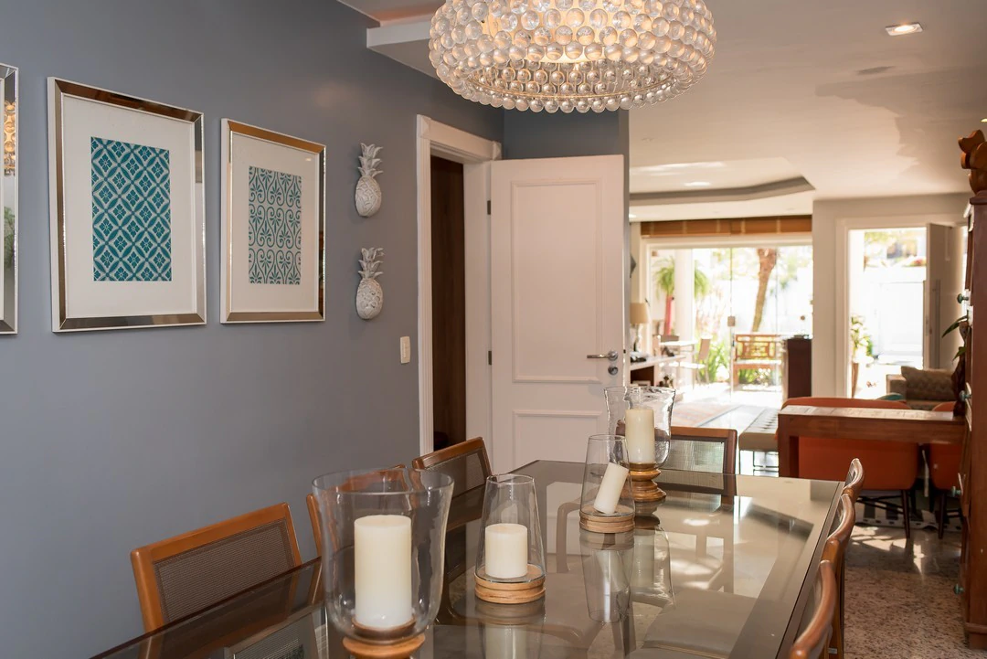 Furnished 354 m² house with 4 bedrooms and 7 bathrooms — photo 22