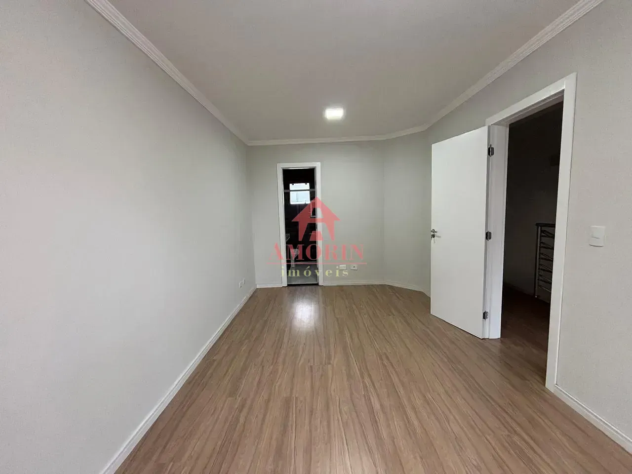 House rental with 3 bedrooms and 3 bathrooms — photo 9