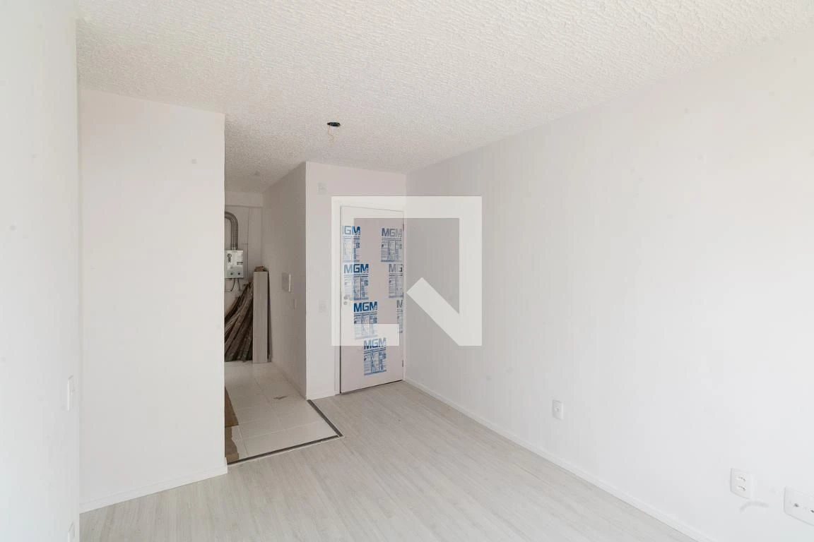 Apartamento com 2 quartos, 1 banheiro e 1 vaga — photo 24