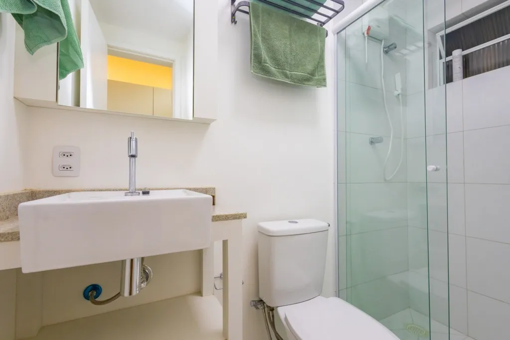 Furnished 31 m² studio with open-plan kitchen — photo 14