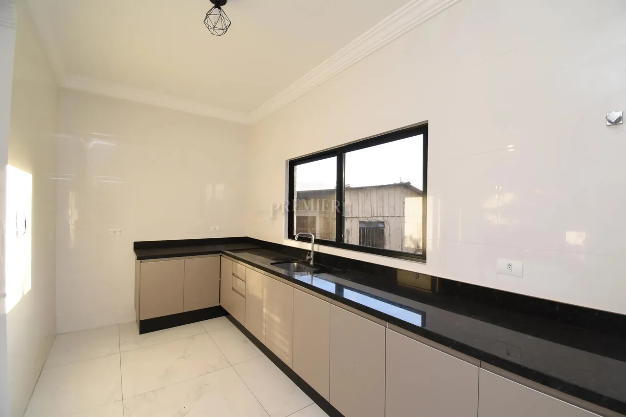House with 3 bedrooms and a private garden — photo 5