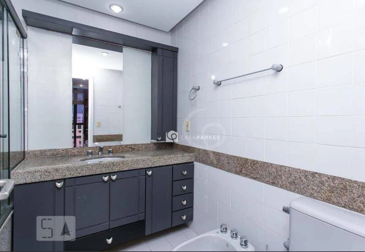Квартира з 3 спальнями, 5 ванними кімнатами та 200 м² — photo 28