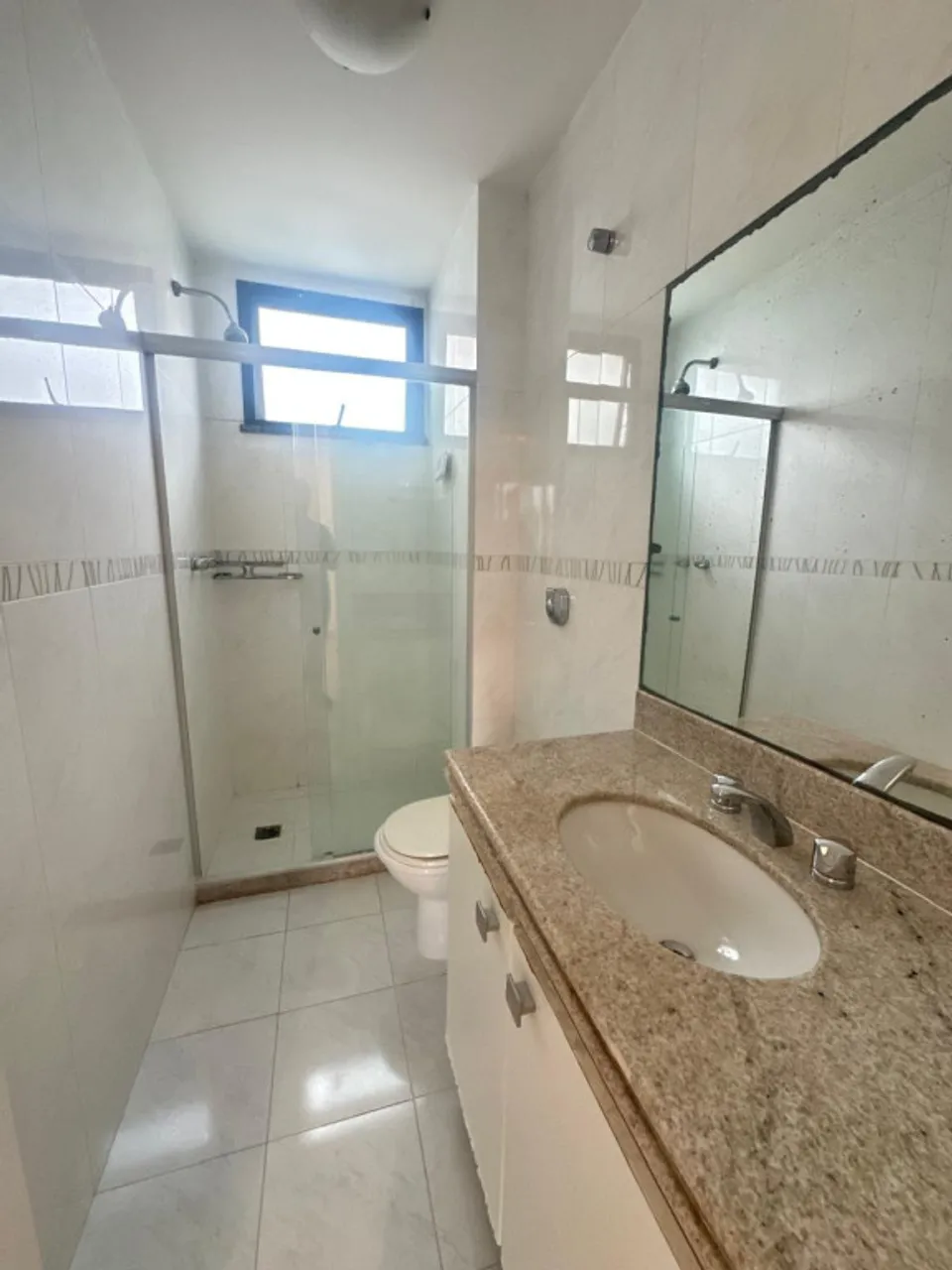3-bedroom apartment with a separate kitchen and stove — photo 14