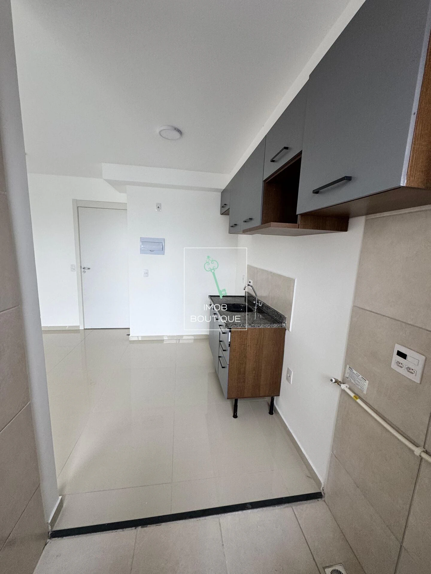 2-bedroom apartment with open-plan kitchen and 52 m² — photo 14
