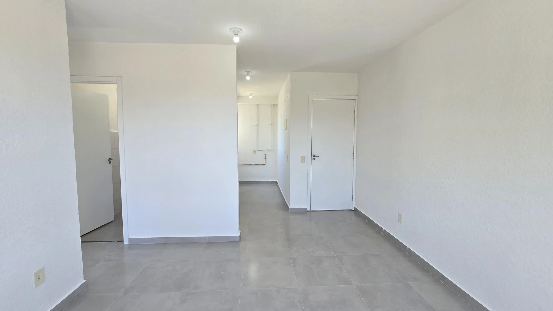 Apartamento sem mobília com 2 quartos e 1 vaga — photo 11