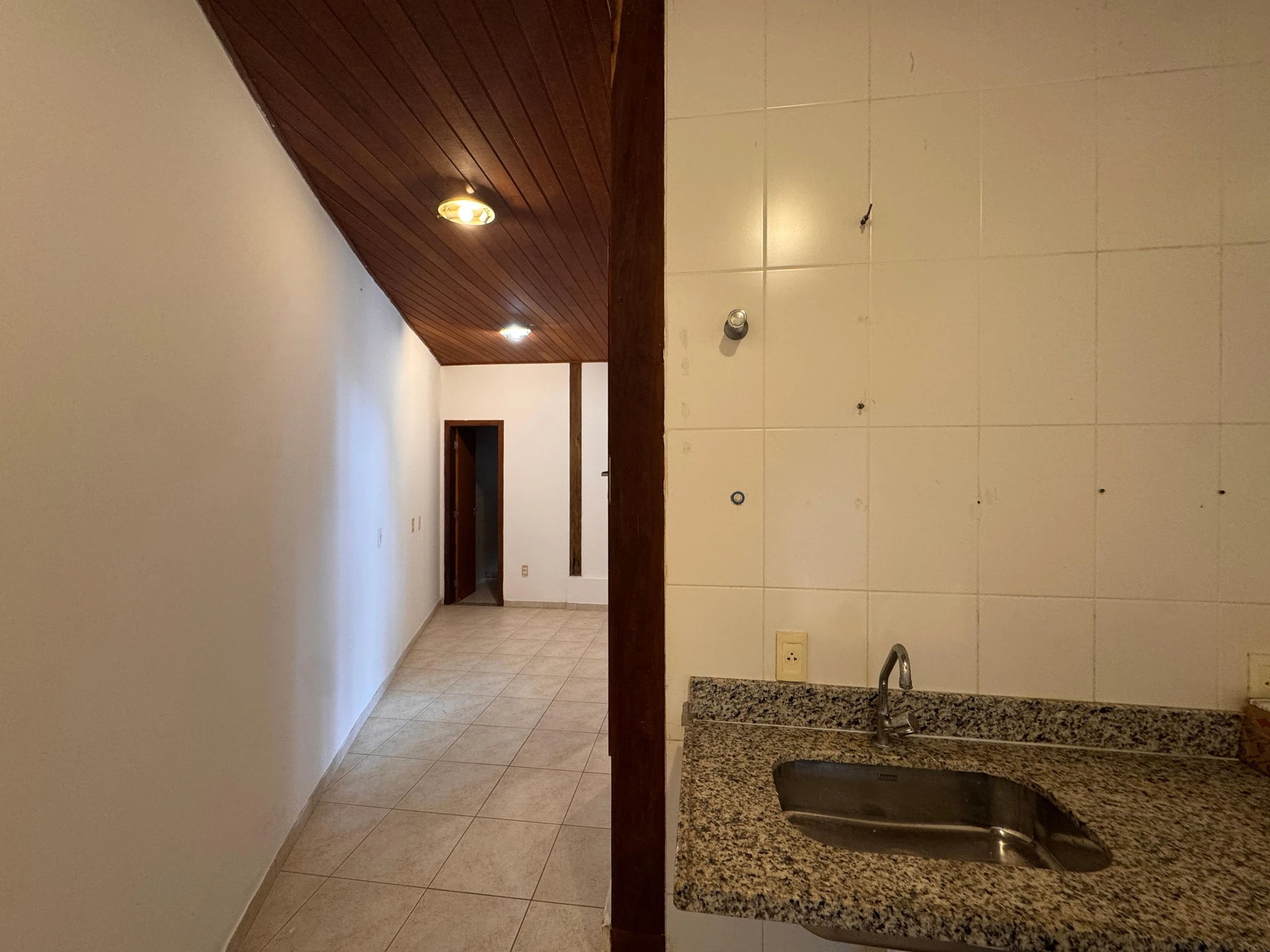2-bedroom house with a garden in Rio de Janeiro — photo 48