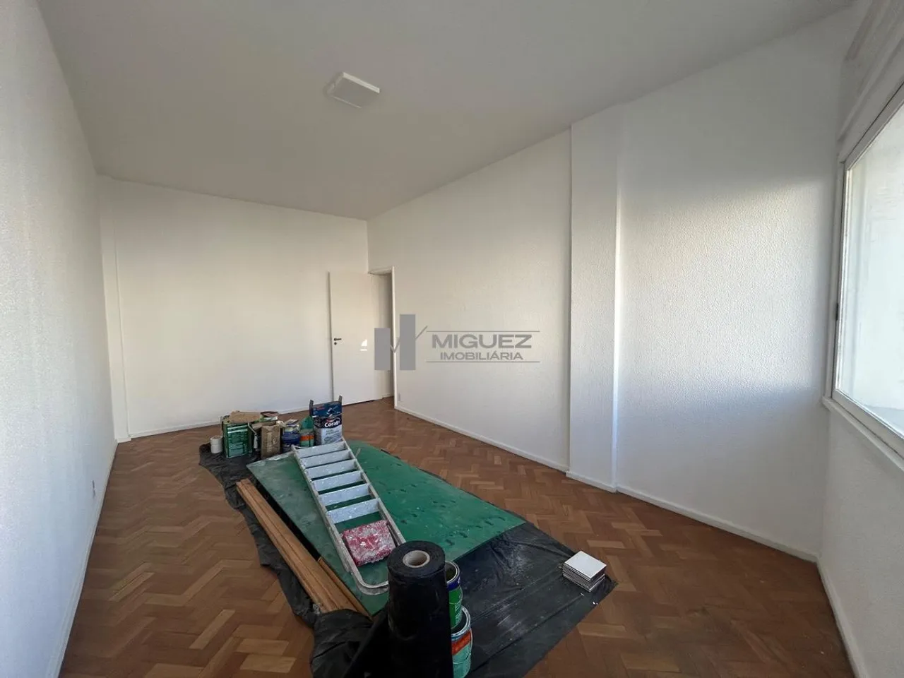 3-bedroom, 3-bath apartment with 1 parking space — photo 13
