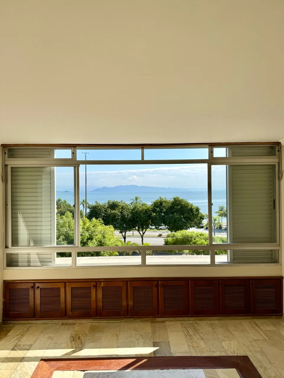 Apartment, 161 m², with a water view