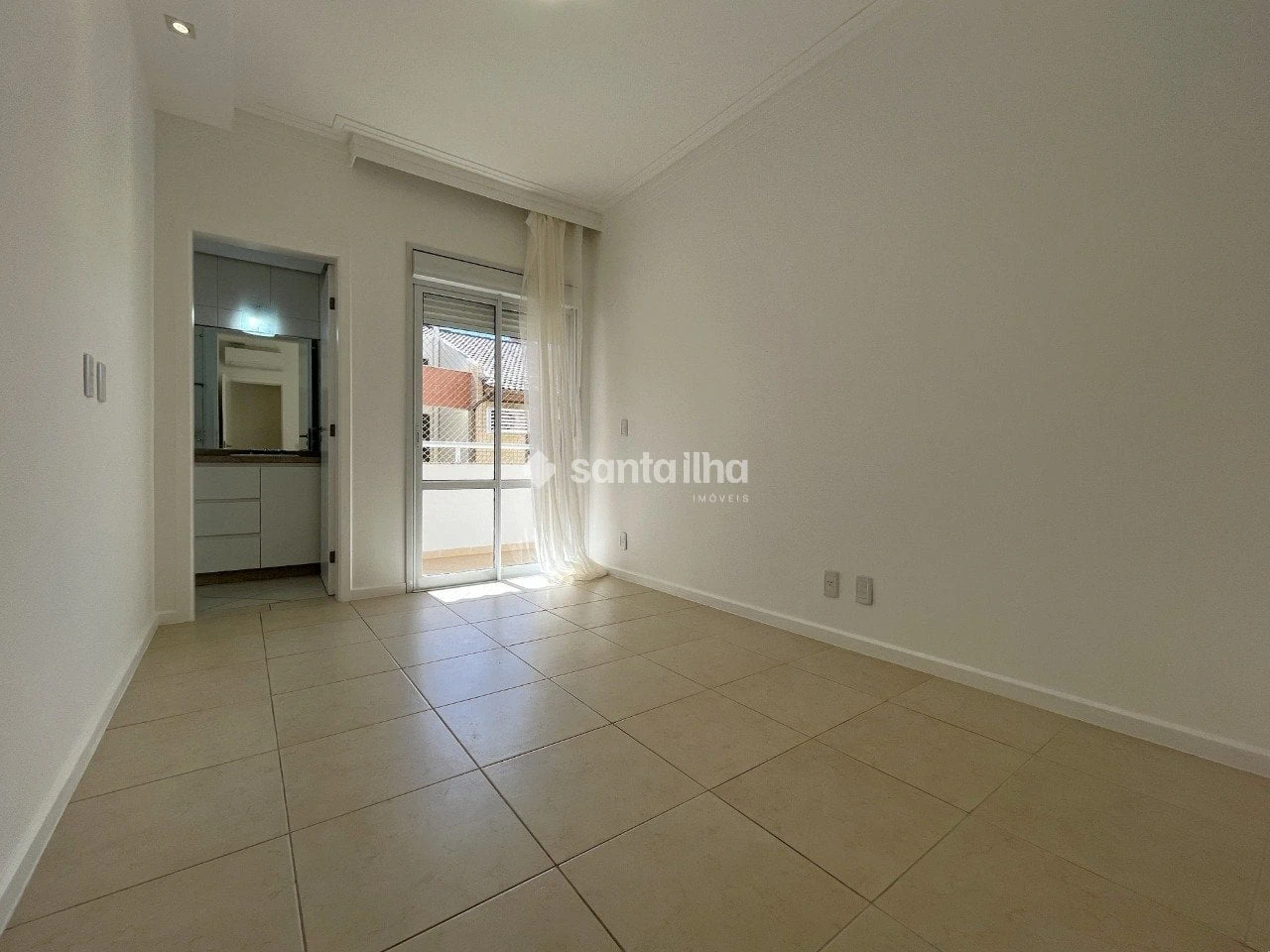 Apartment, 127 m², with a grill on the balcony — photo 16
