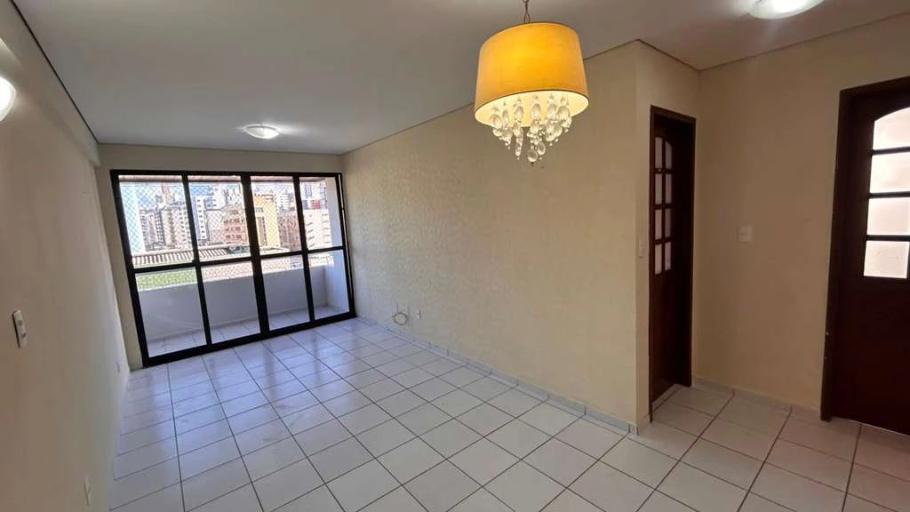 2-bedroom apartment with a suite and 1 parking space; 77 m²