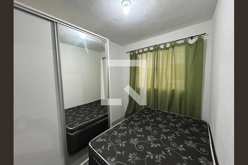 Furnished 2-bedroom apartment with 1 parking spot, 42 m² — photo 14