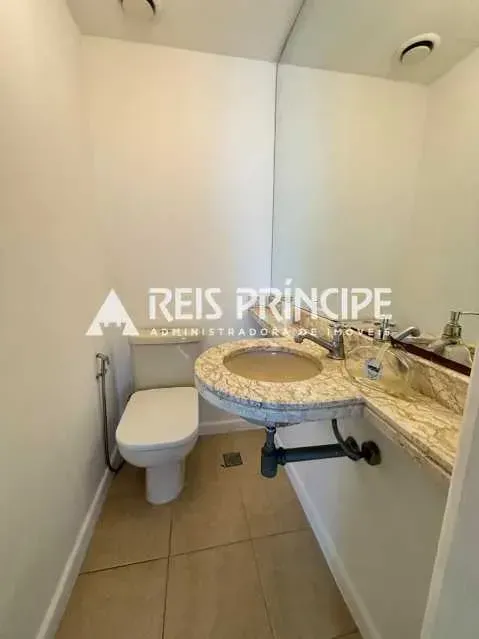 Unfurnished 2-bedroom apartment with 3 bathrooms — photo 3