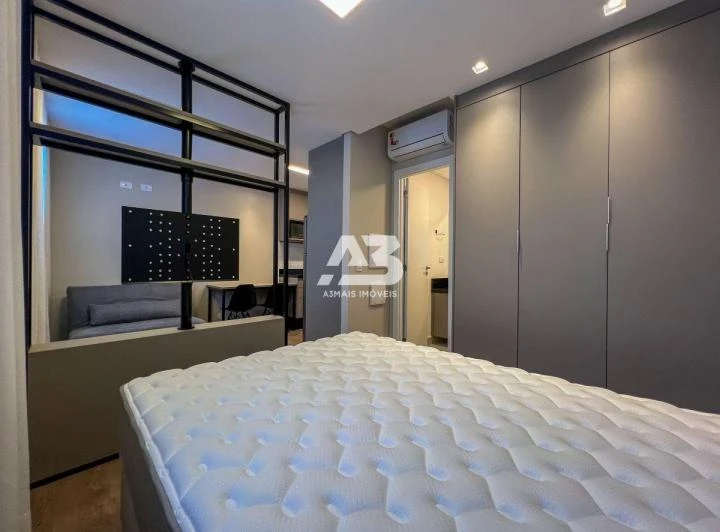 Furnished 26 m² studio with an open-plan kitchen — photo 3