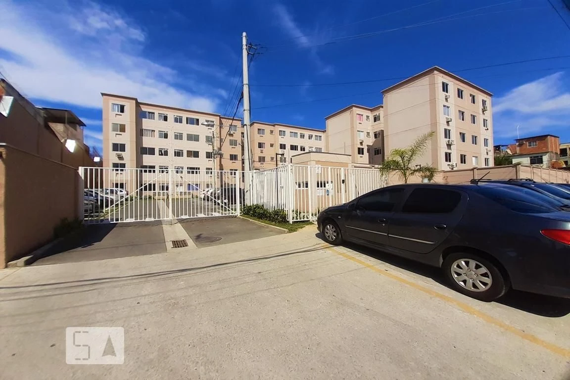 Balcony with a grill in a 2-bedroom apartment, 45 m² — photo 55