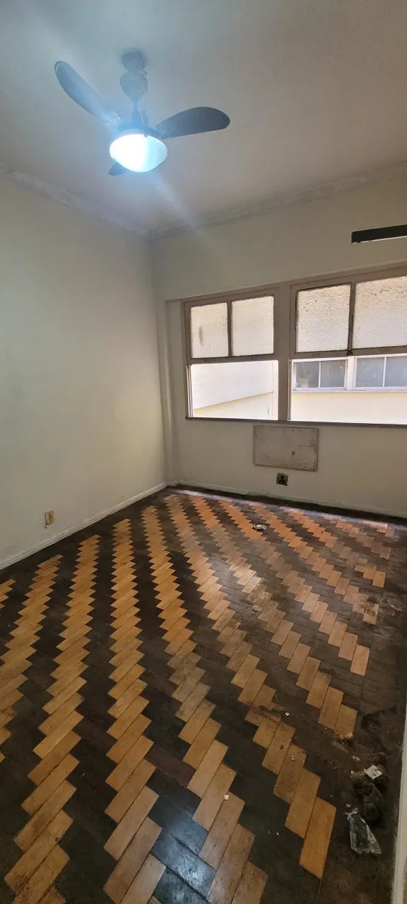 Apartamento com 3 quartos e cozinha separada — photo 10