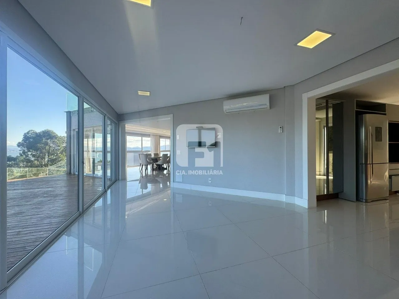Furnished house with 7 bedrooms and a real desk — photo 15