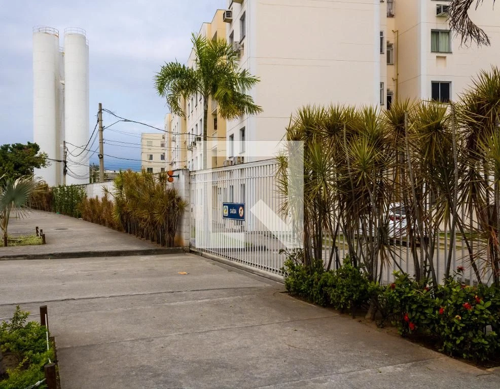Apartamento sem mobília com churrasqueira na varanda — photo 61