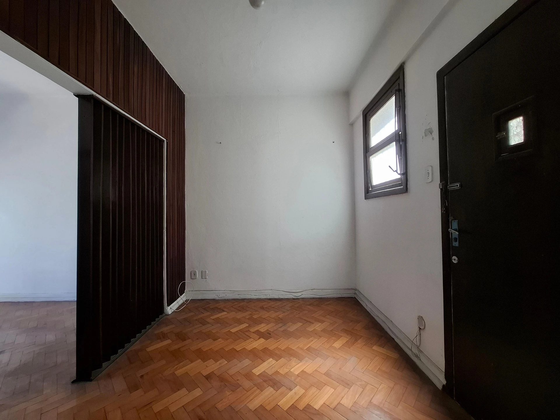 Apartamento, 30 m², com piso de madeira ou laminado — photo 8