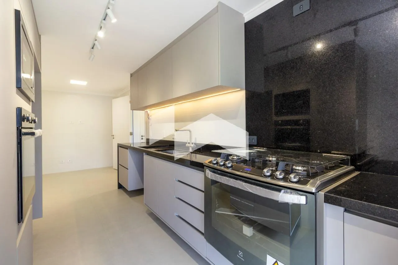 158 m² 4-bedroom apartment with private BBQ — photo 4