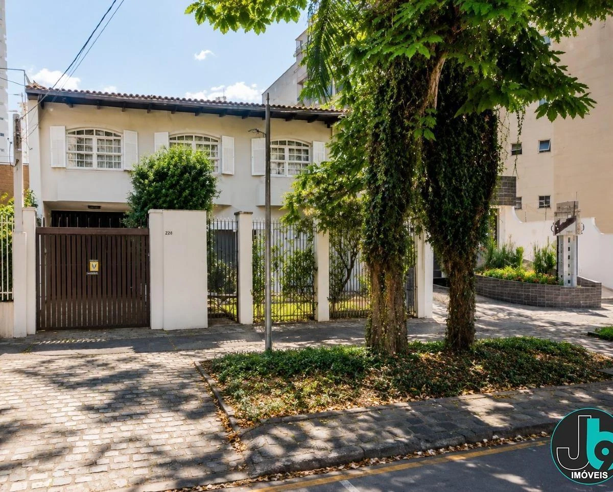 Будинок в оренду з 4 спальнями та 302 м² — photo 21