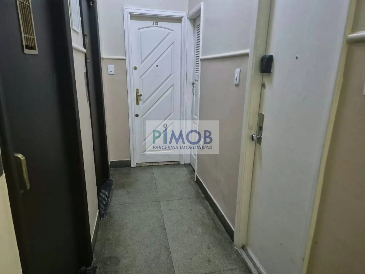 Apartment on the 3rd floor with a washing machine — photo 40
