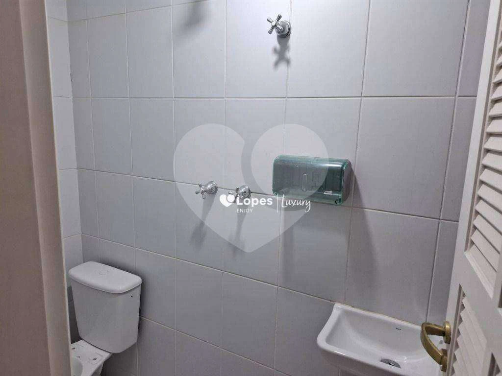 Unfurnished apartment with 3 en-suite bedrooms and 5 baths — photo 26