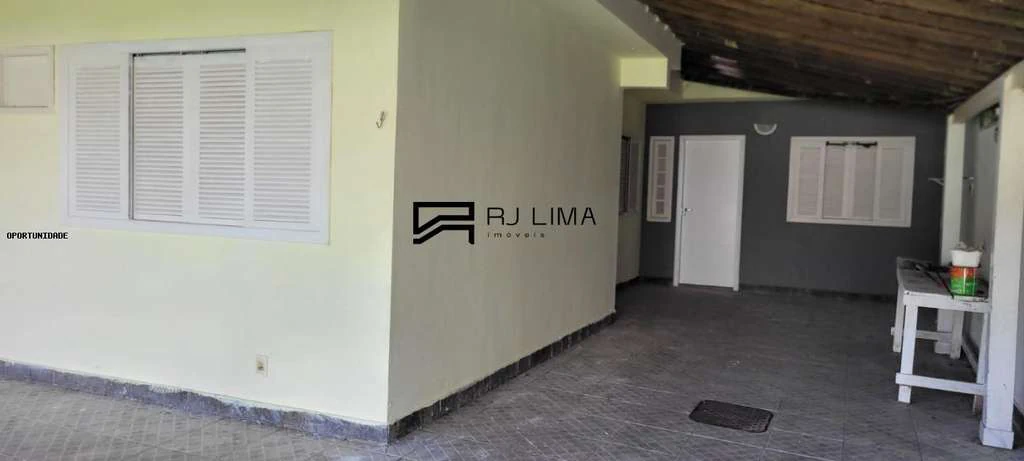 Casa em condomínio com 3 dormitórios e 220 m² — photo 28