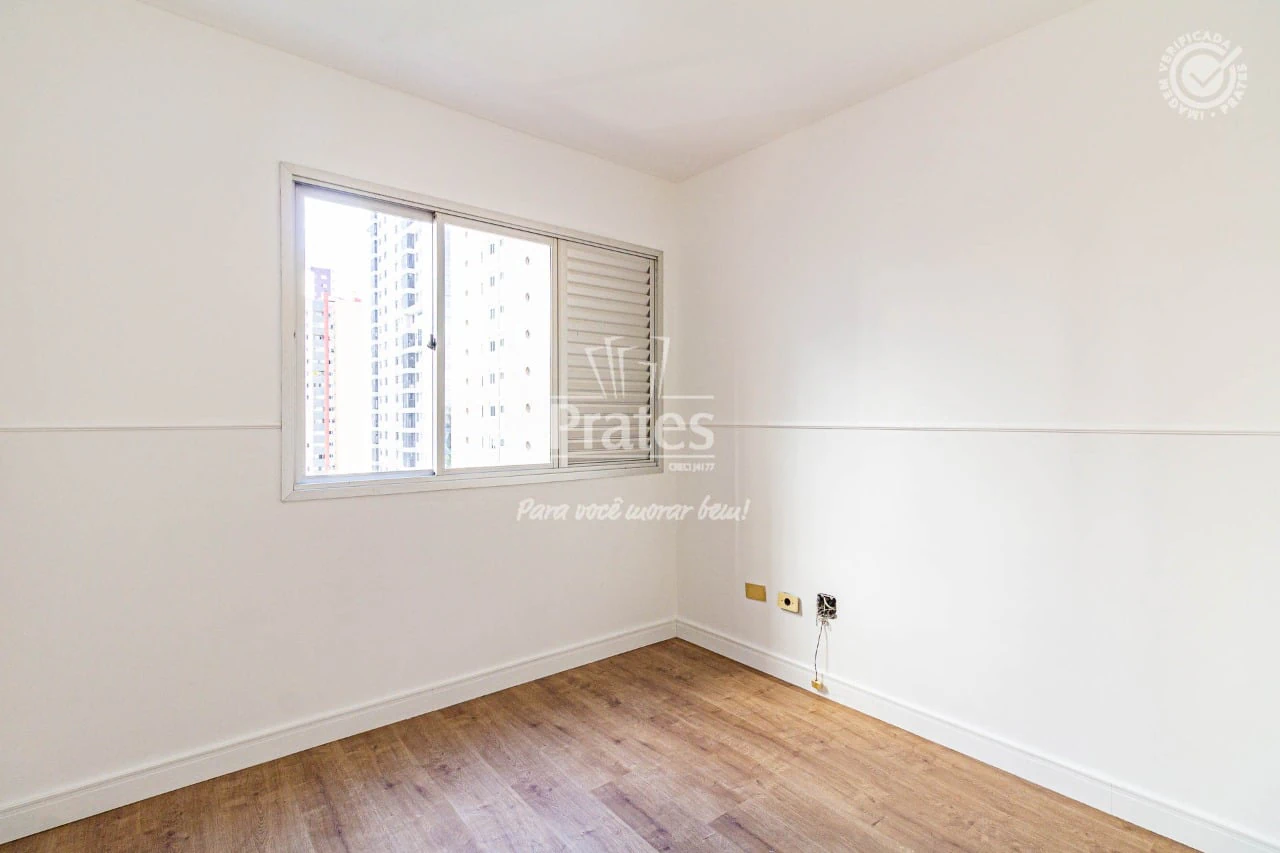 3-bedroom apartment with a home office in Curitiba — photo 8