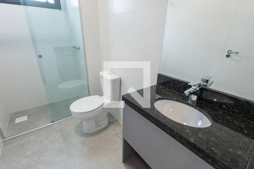 Furnished 1-bedroom apartment with 24 m² and floor-to-ceiling windows — photo 34