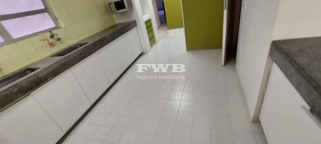 Apartamento de 360 m² con 3 suites y 2 plazas de garaje — photo 17