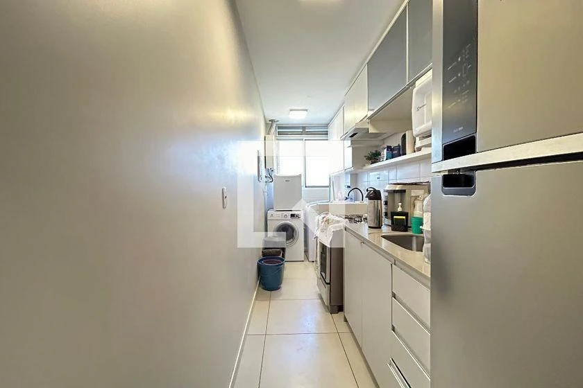 83 m² apartment with a washing machine and a home office — photo 2