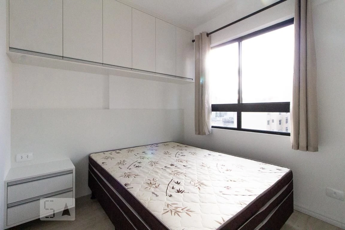 Furnished studio, 30 m², with a washing machine — photo 3