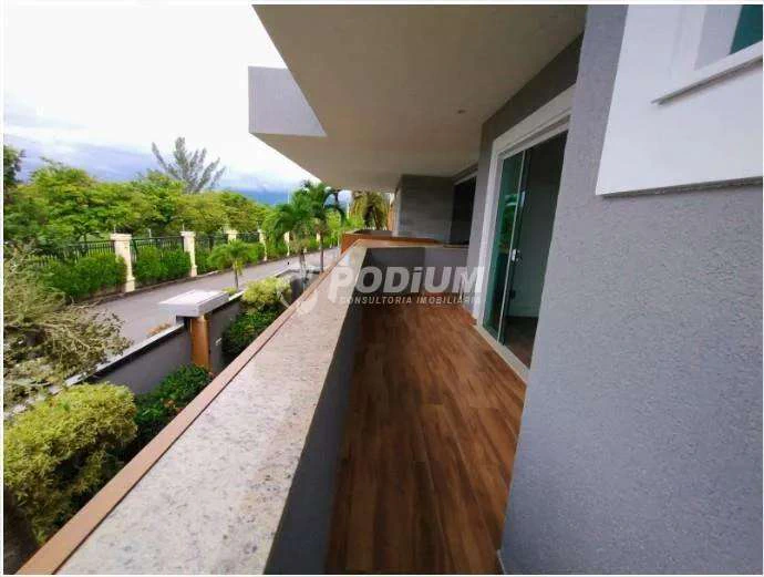 Casa mobiliada com 5 suítes e 13 banheiros — photo 21