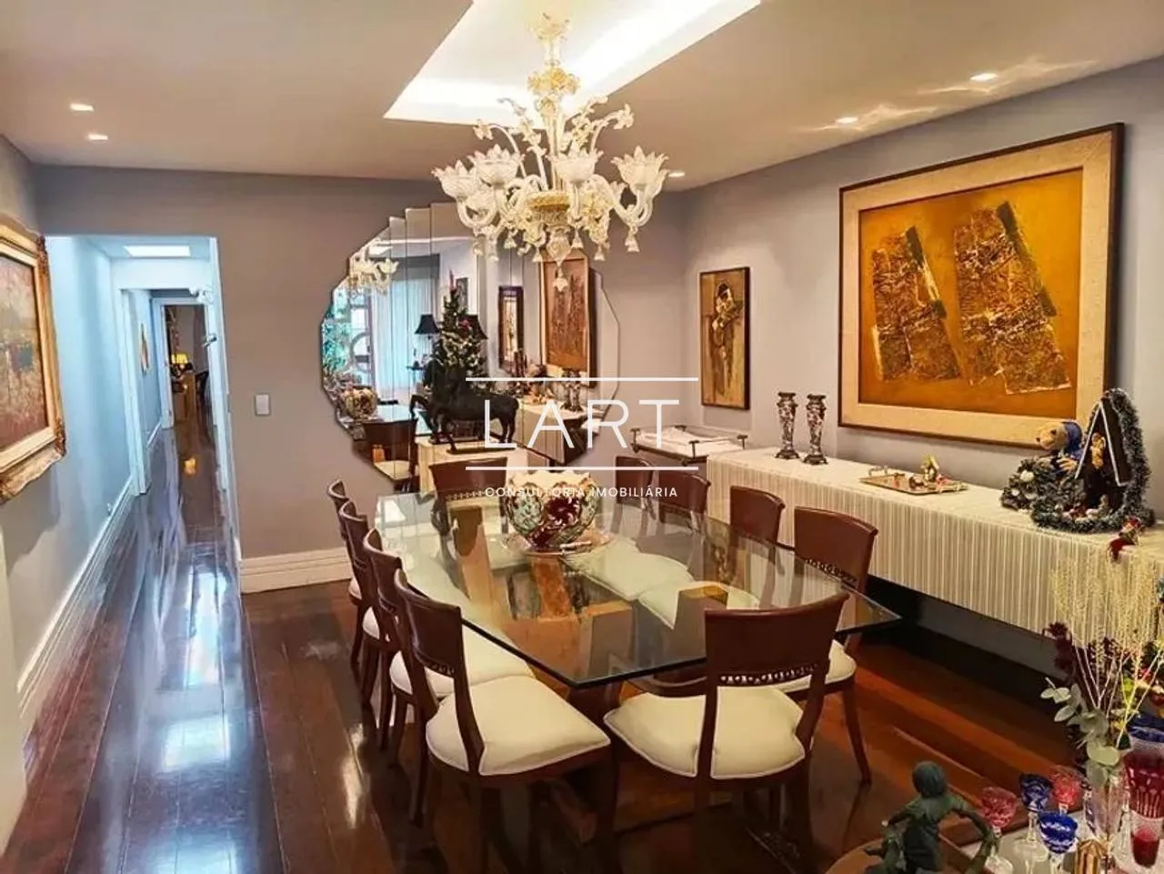 Furnished apartment, 250 m², with floor-to-ceiling windows — photo 15