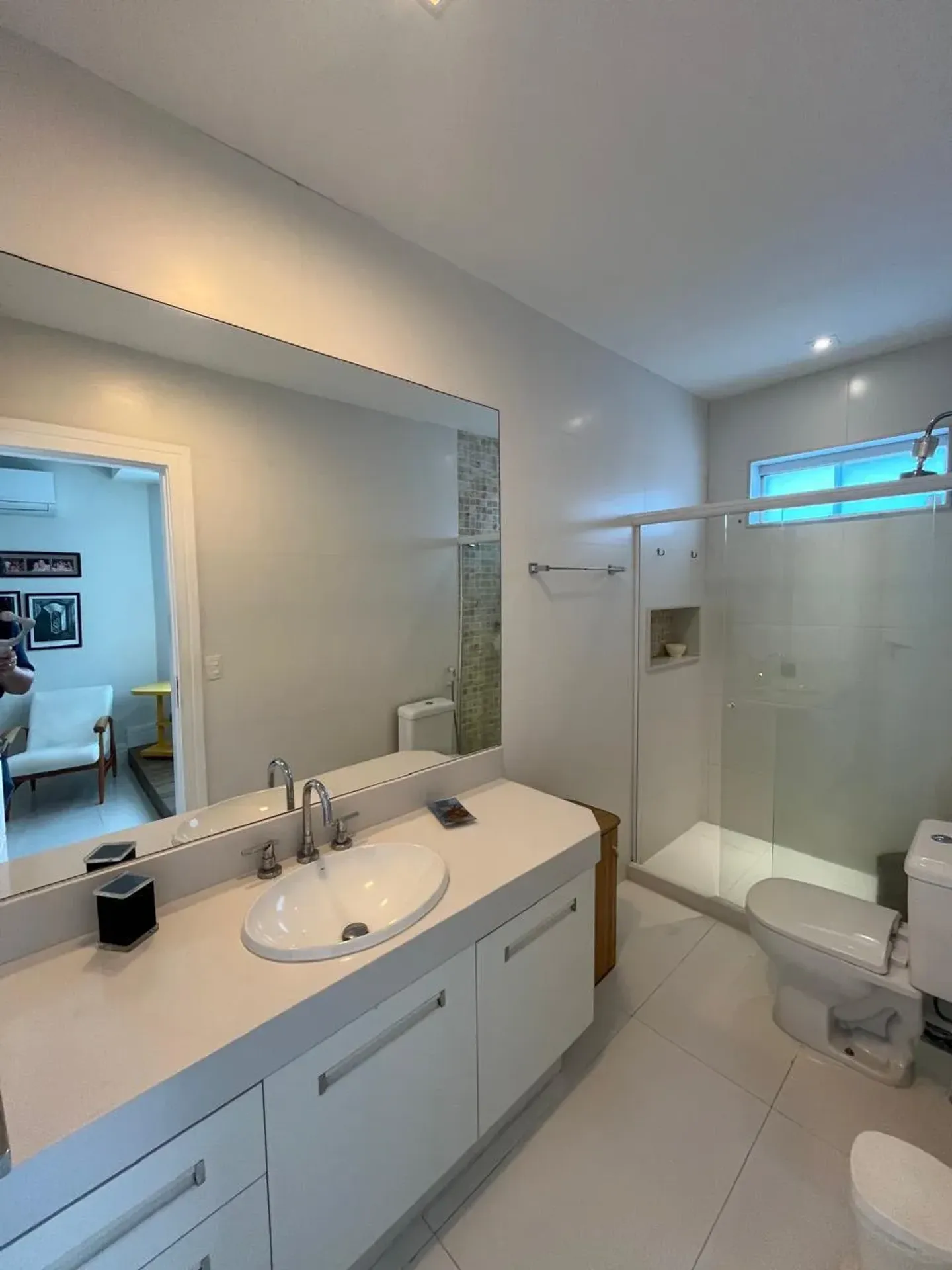 Furnished house with 5 bedrooms and open-plan kitchen — photo 16