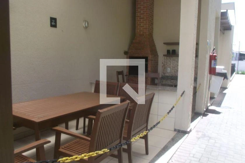 Glass-enclosed balcony in a 2-bedroom apartment, 47 m² — photo 38
