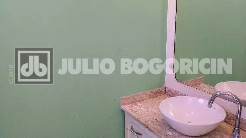 Duplex penthouse with 7 bedrooms and 3 parking spaces — photo 25