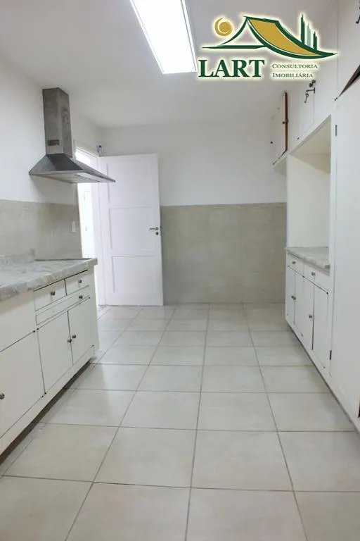Departamento en piso 3 con ventanales de piso a techo — photo 19