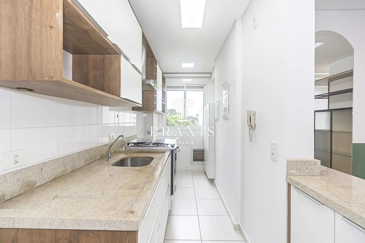 Wood or laminate floors in a 3-bedroom apartment, 66 m² — photo 10